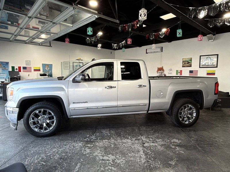 GMC Sierra 1500 Vehicle Full-screen Gallery Image 42