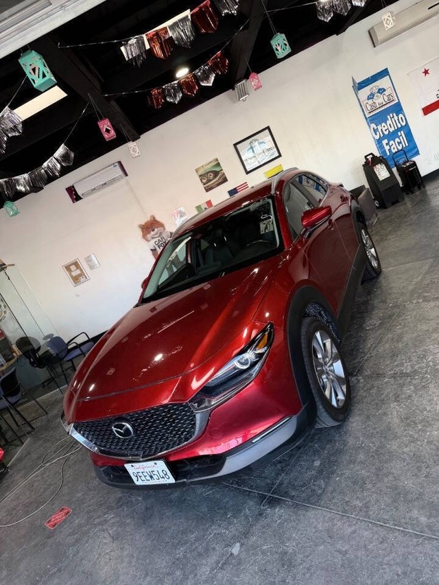 Mazda CX-30 Vehicle Full-screen Gallery Image 14