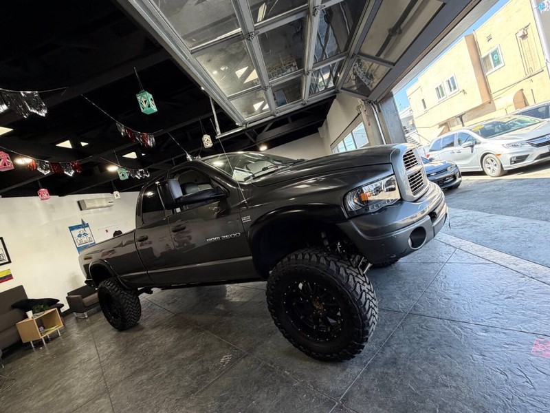 Dodge Ram 2500 Vehicle Full-screen Gallery Image 44