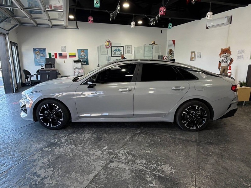 Kia K5 Vehicle Full-screen Gallery Image 21