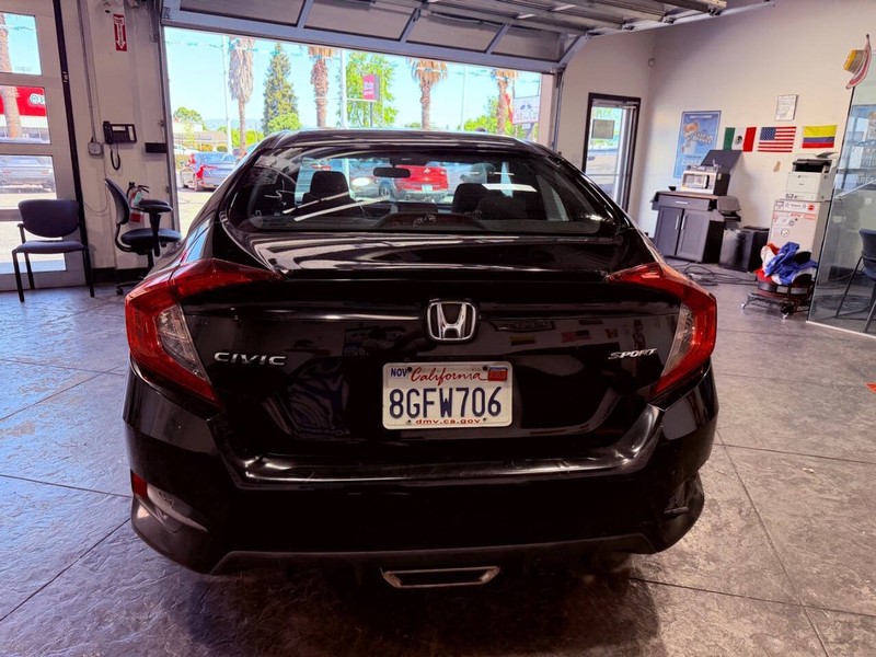 Honda Civic Sedan Vehicle Full-screen Gallery Image 35