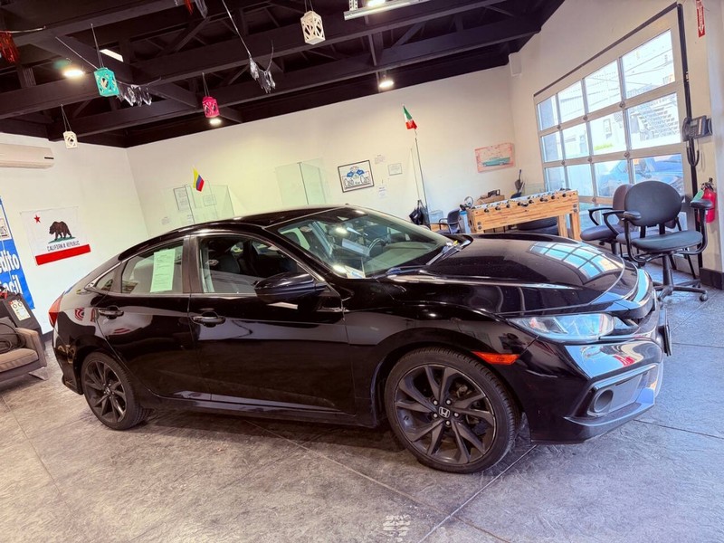Honda Civic Sedan Vehicle Full-screen Gallery Image 47
