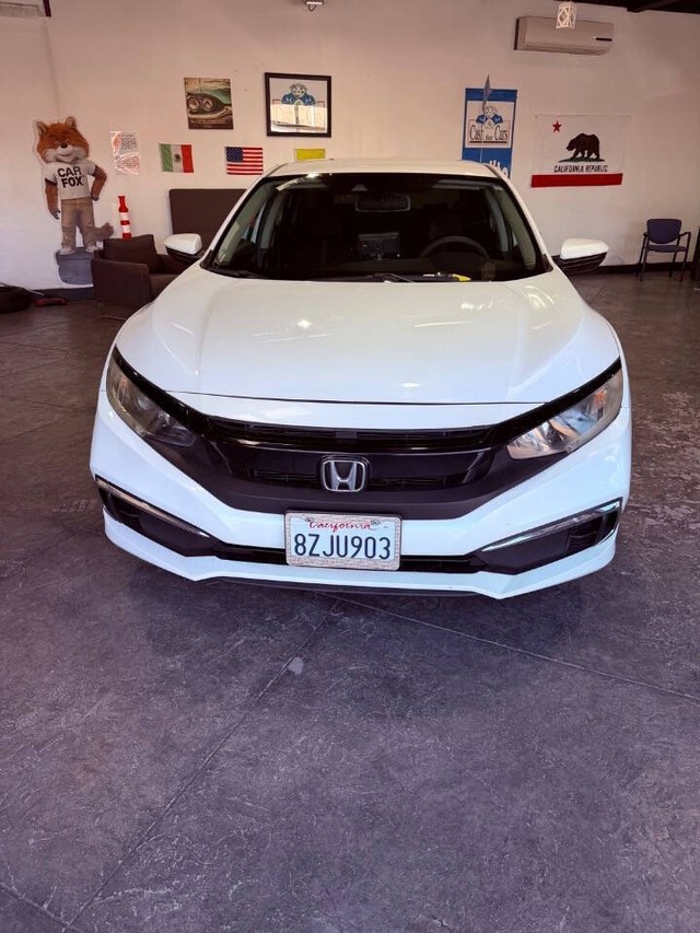 Honda Civic Sedan Vehicle Full-screen Gallery Image 05