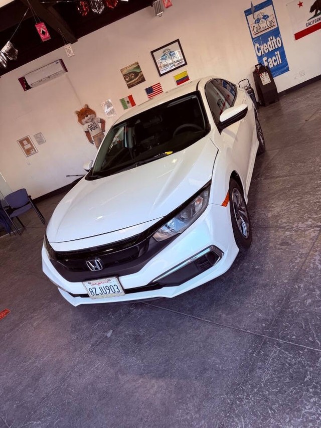 Honda Civic Sedan Vehicle Full-screen Gallery Image 07