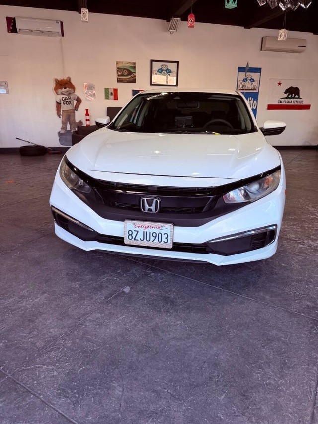 Honda Civic Sedan Vehicle Full-screen Gallery Image 09