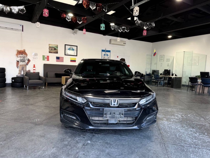 Honda Accord Sedan Vehicle Full-screen Gallery Image 02