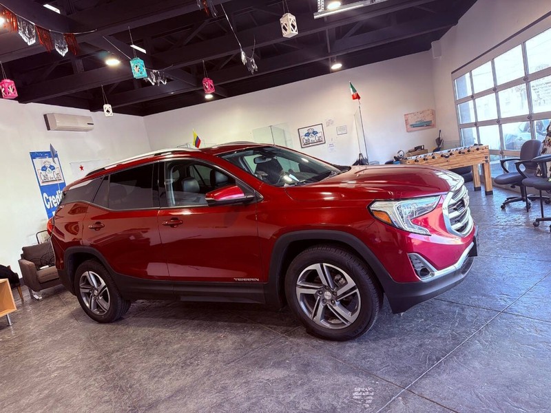 GMC Terrain Vehicle Full-screen Gallery Image 44
