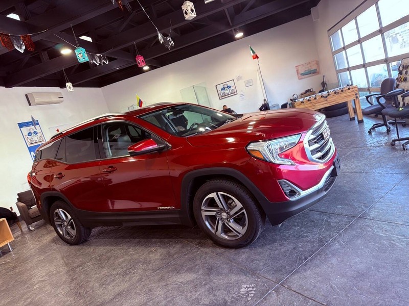 GMC Terrain Vehicle Full-screen Gallery Image 46