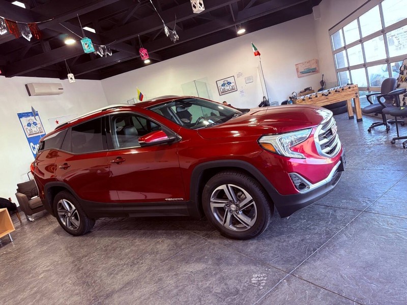 GMC Terrain Vehicle Full-screen Gallery Image 47