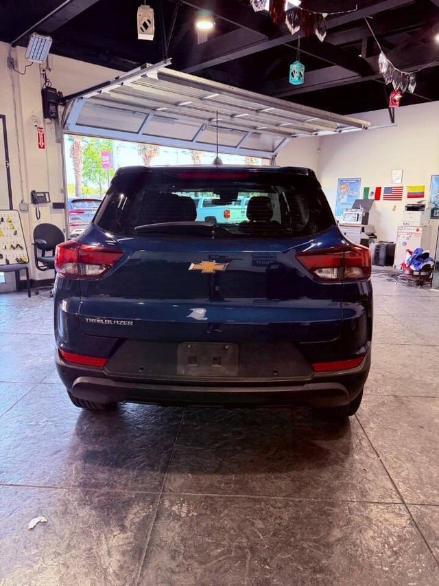 Chevrolet Trailblazer Vehicle Full-screen Gallery Image 39