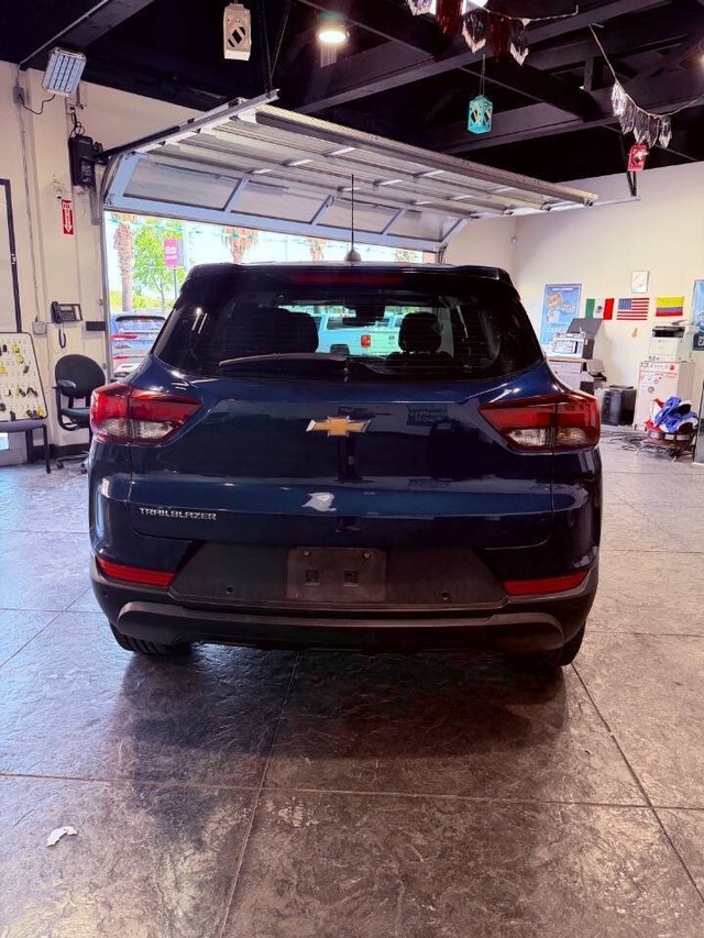 Chevrolet Trailblazer Vehicle Full-screen Gallery Image 41