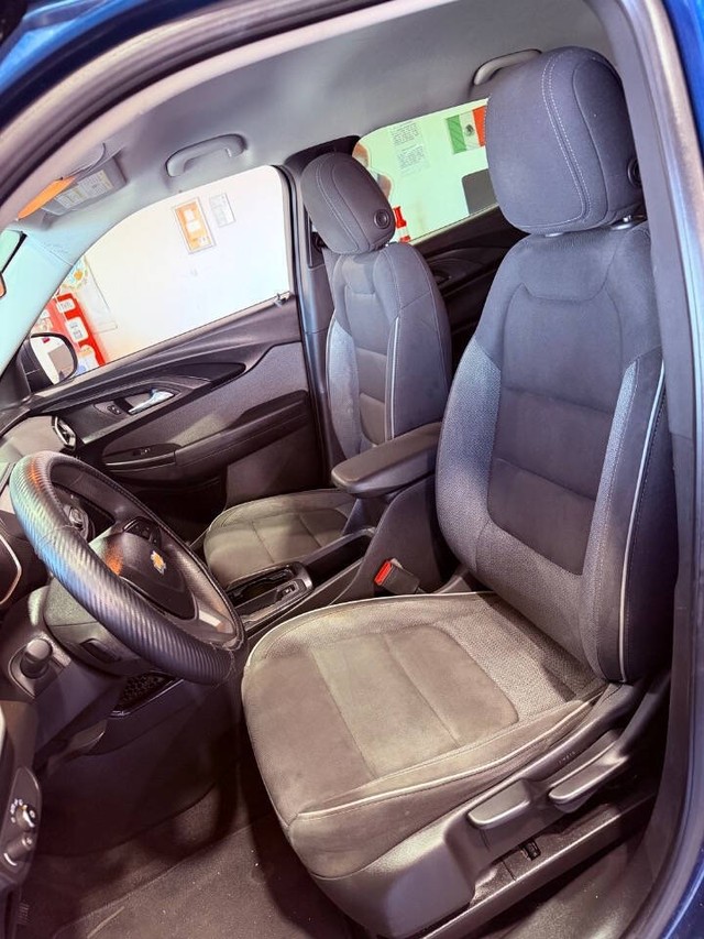 Chevrolet Trailblazer Vehicle Full-screen Gallery Image 48