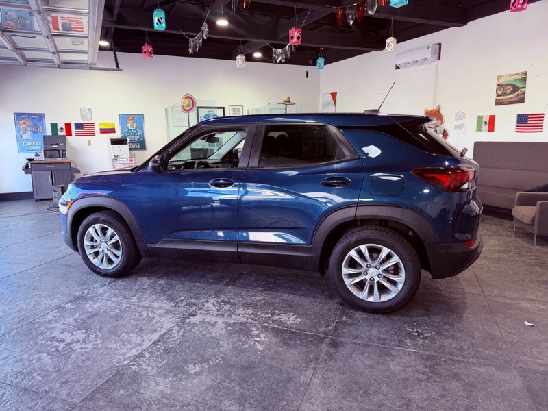 Chevrolet Trailblazer Vehicle Full-screen Gallery Image 17