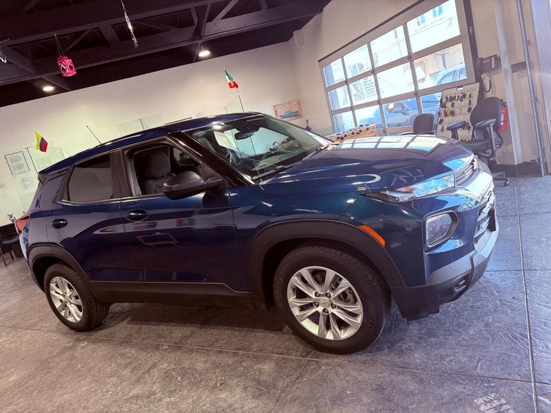 Chevrolet Trailblazer Vehicle Full-screen Gallery Image 22