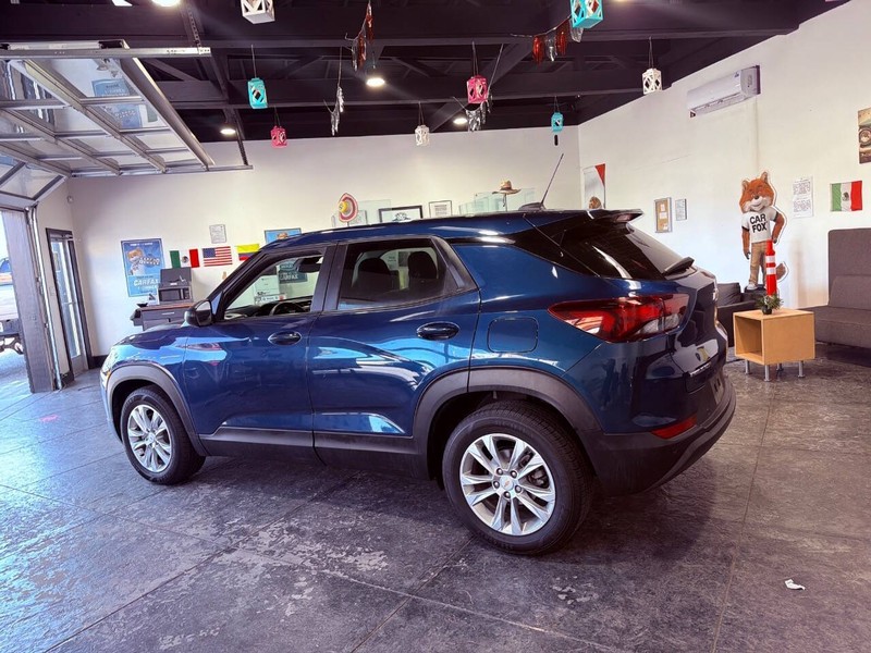 Chevrolet Trailblazer Vehicle Full-screen Gallery Image 27
