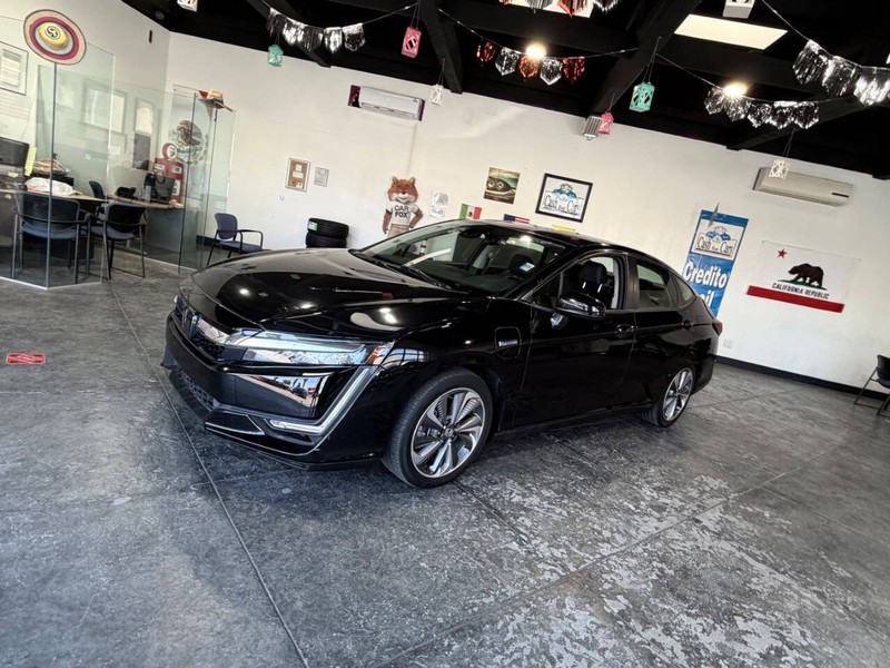 Honda Clarity Plug-In Hybrid Vehicle Full-screen Gallery Image 50
