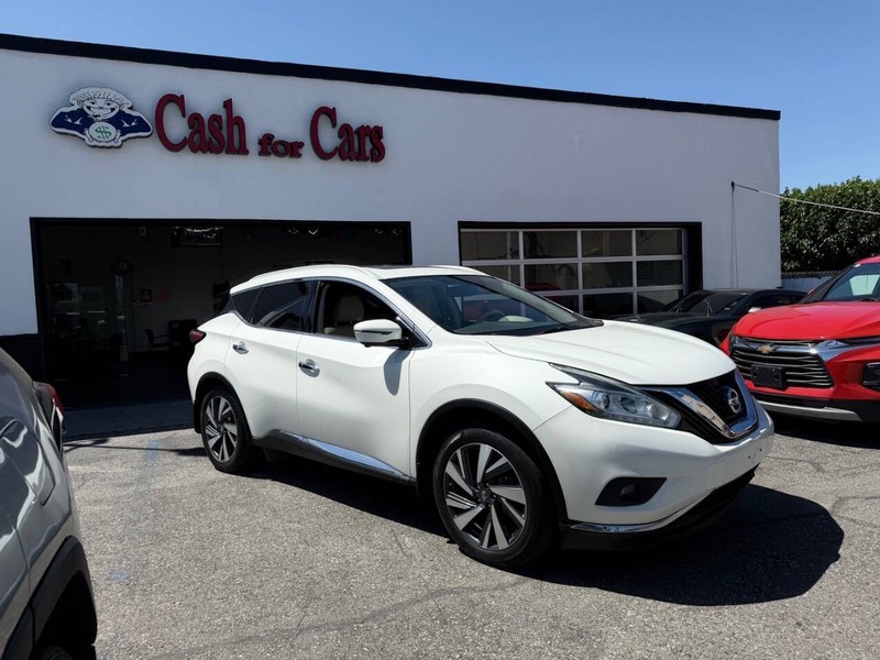 Nissan Murano Vehicle Full-screen Gallery Image 05
