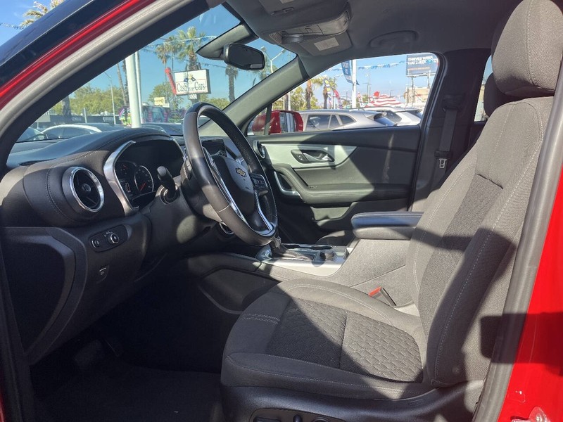 Chevrolet Blazer Vehicle Full-screen Gallery Image 18