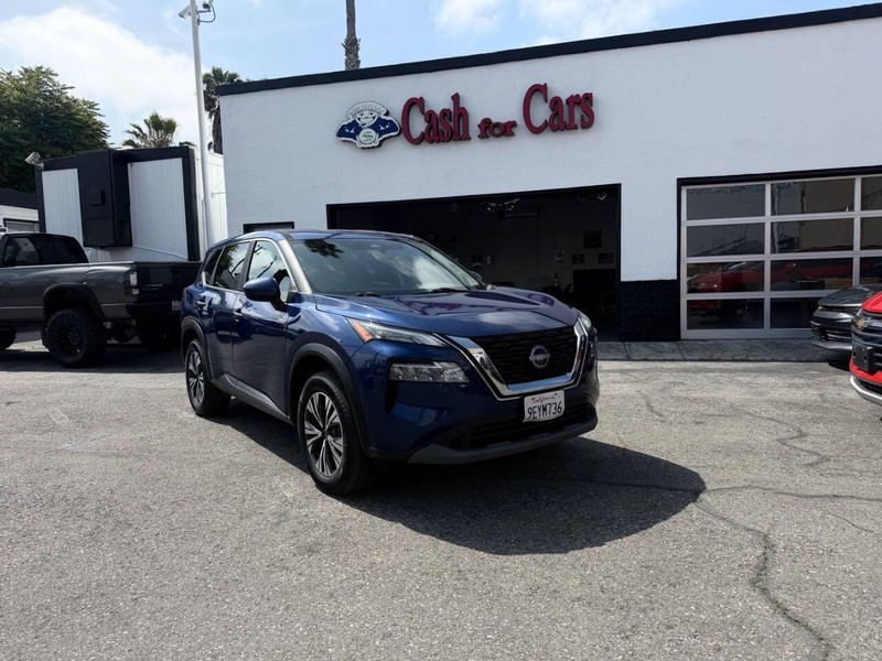 Nissan Rogue Vehicle Full-screen Gallery Image 05