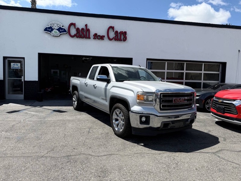 GMC Sierra 1500 Vehicle Full-screen Gallery Image 02