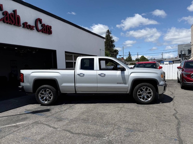 GMC Sierra 1500 Vehicle Full-screen Gallery Image 04