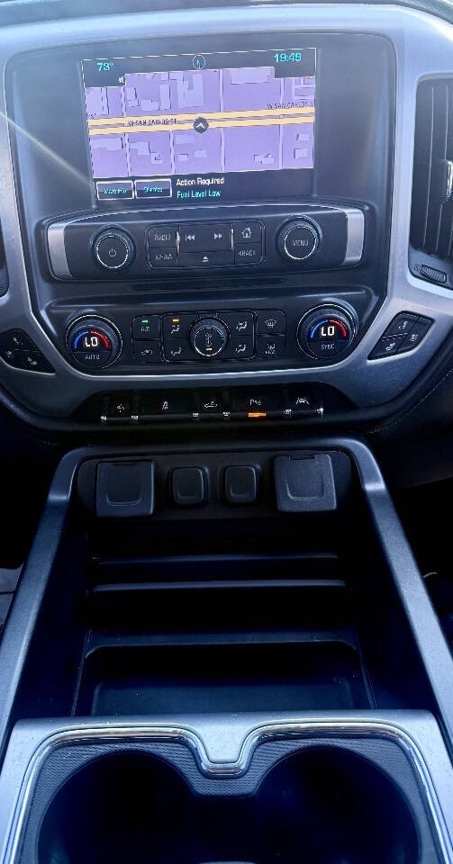 GMC Sierra 1500 Vehicle Full-screen Gallery Image 10