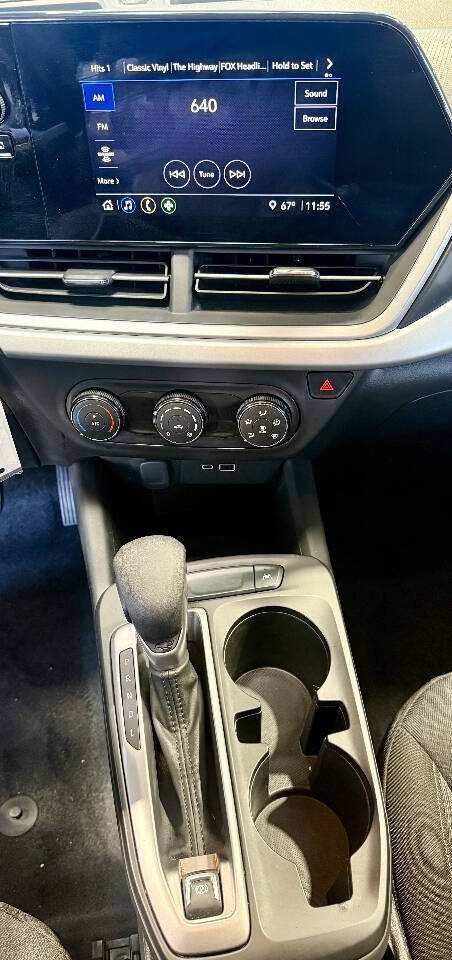 Chevrolet Trax Vehicle Full-screen Gallery Image 04