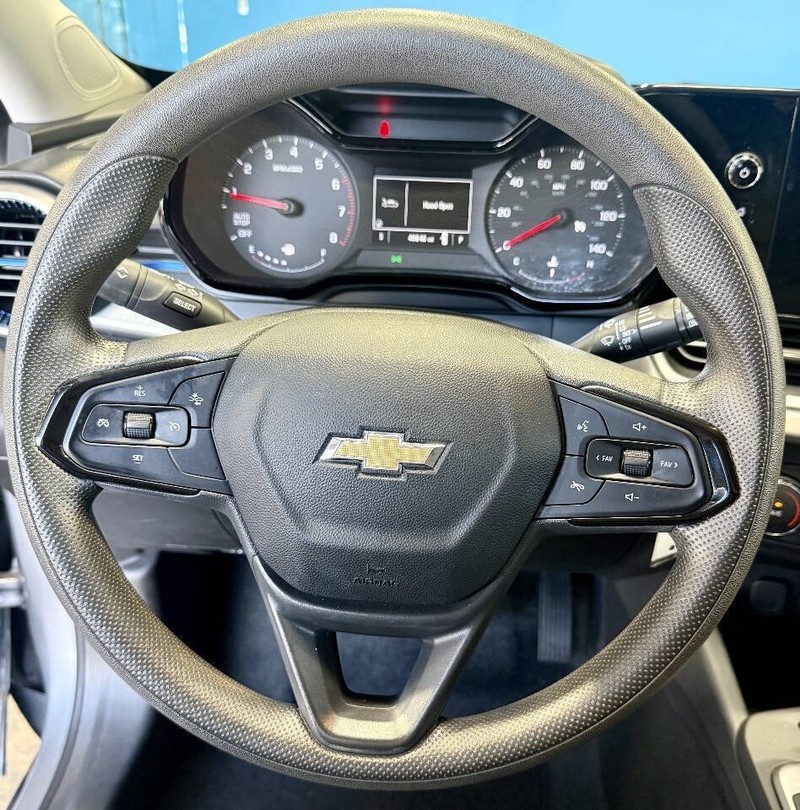 Chevrolet Trax Vehicle Full-screen Gallery Image 09