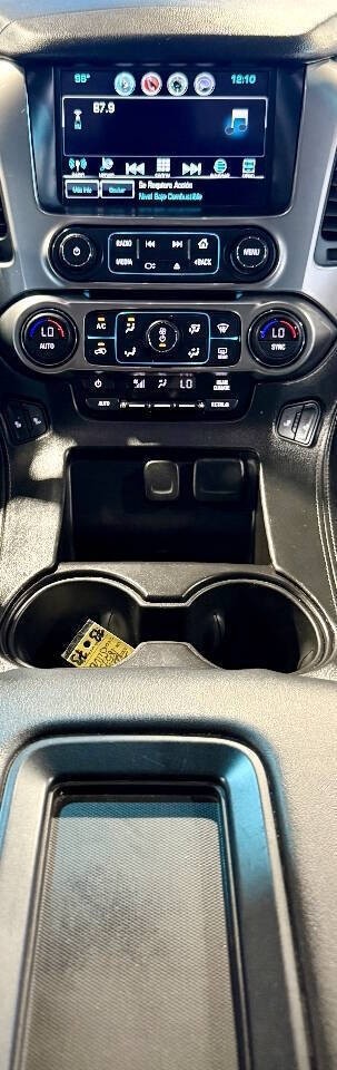 Chevrolet Tahoe Vehicle Full-screen Gallery Image 11