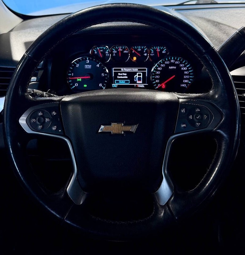 Chevrolet Tahoe Vehicle Full-screen Gallery Image 10