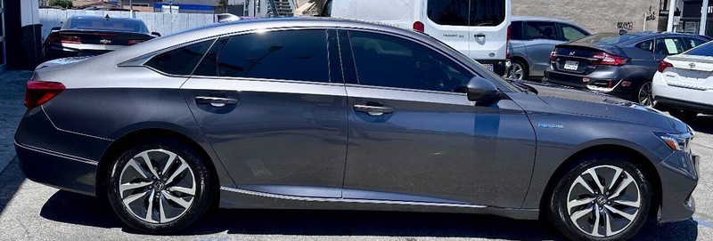 Honda Accord Hybrid Vehicle Full-screen Gallery Image 07