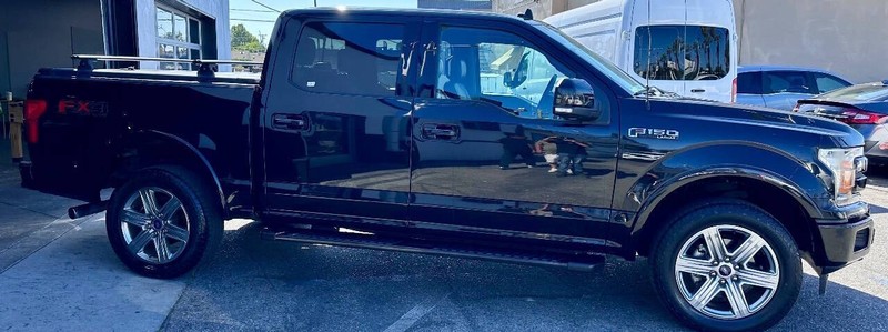 Ford F-150 Vehicle Full-screen Gallery Image 05