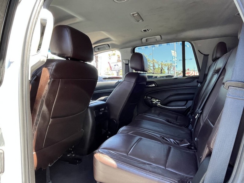 Chevrolet Tahoe Vehicle Full-screen Gallery Image 14