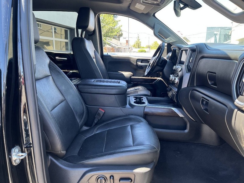 GMC Sierra 1500 Vehicle Full-screen Gallery Image 14