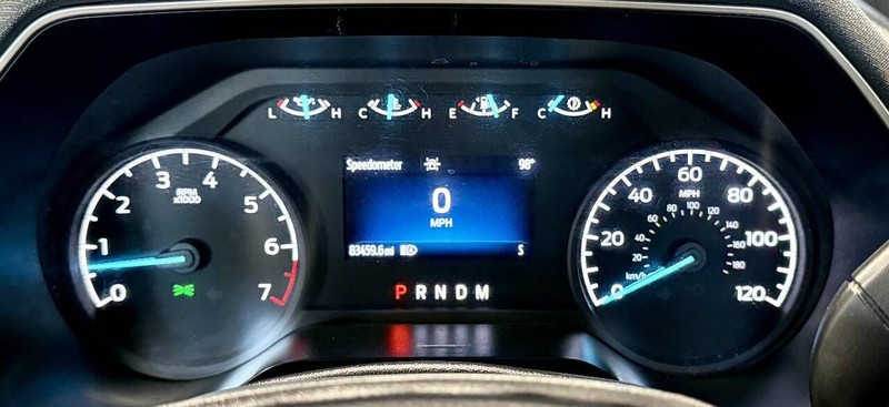 Ford F-150 Vehicle Full-screen Gallery Image 10