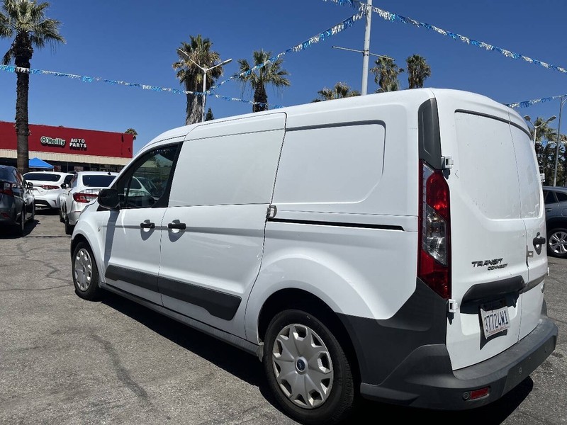 Ford Transit Connect Vehicle Full-screen Gallery Image 08