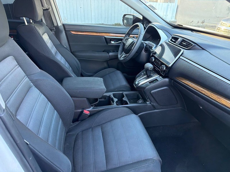 Honda CR-V Vehicle Full-screen Gallery Image 09