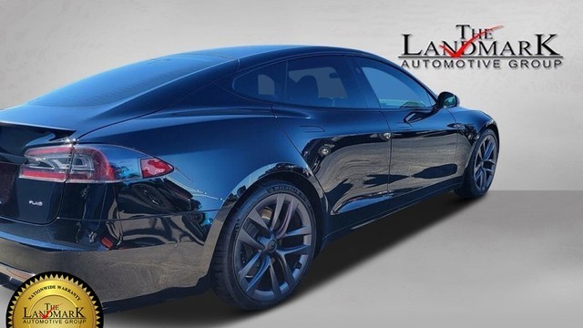2022 Tesla Model S Plaid photo