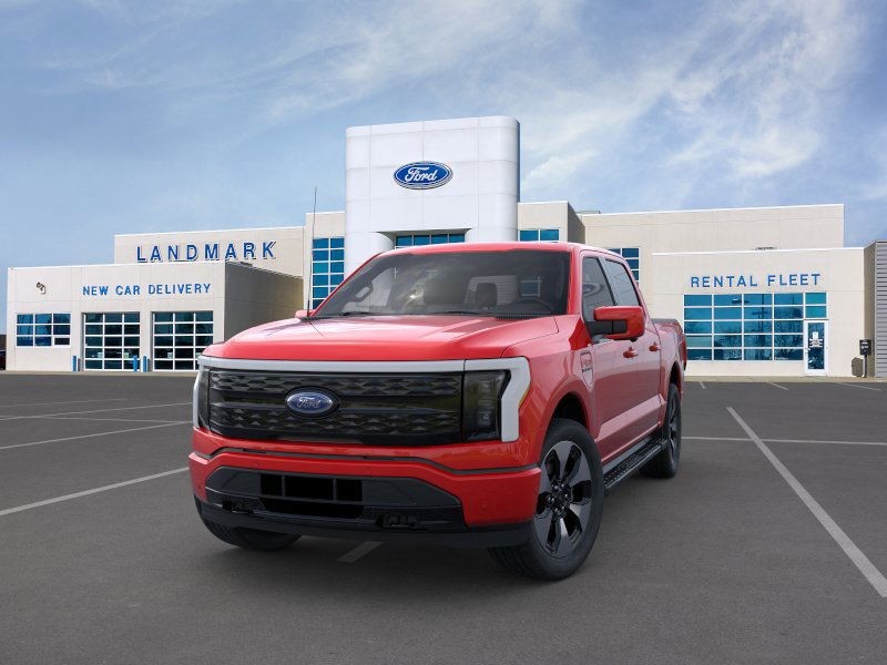 2023 Ford F-150 Lightning  2