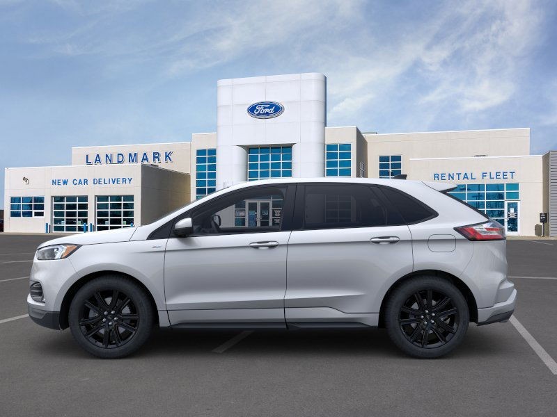 2024 Ford Edge  3