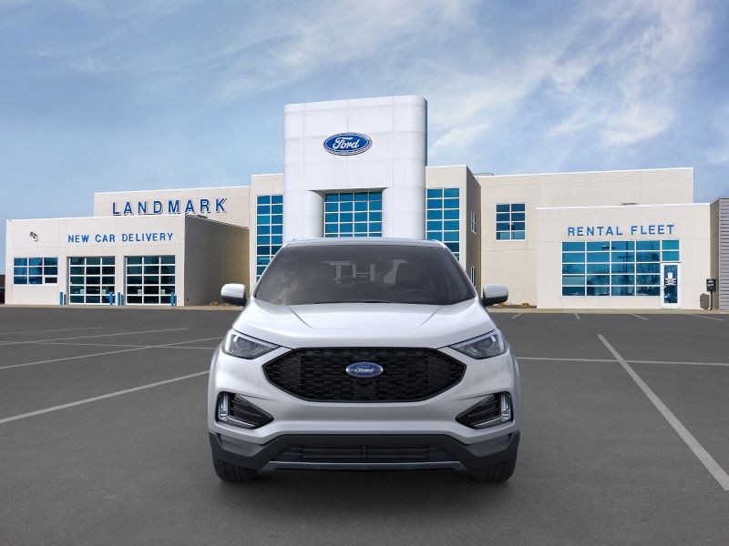 2024 Ford Edge  6