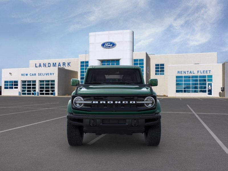 2024 Ford Bronco Outer Banks 6