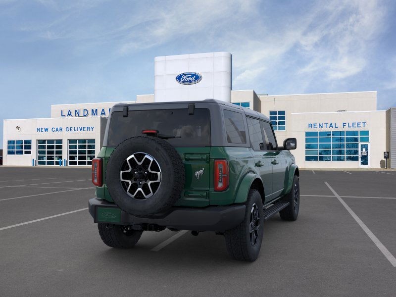 2024 Ford Bronco Outer Banks 8