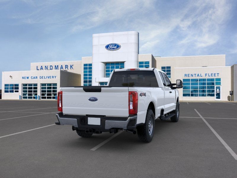 2023 Ford Super Duty F-250 SRW XL 8