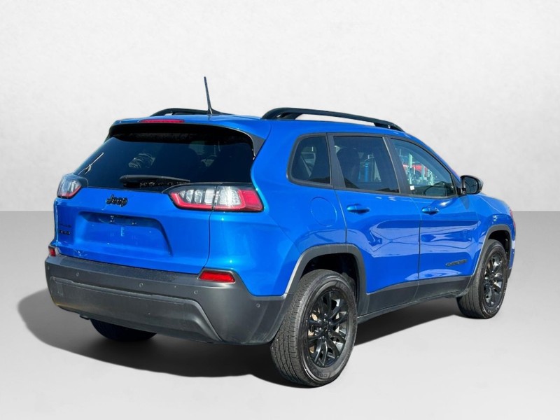 2023 Jeep Cherokee 4WD Altitude Lux 3