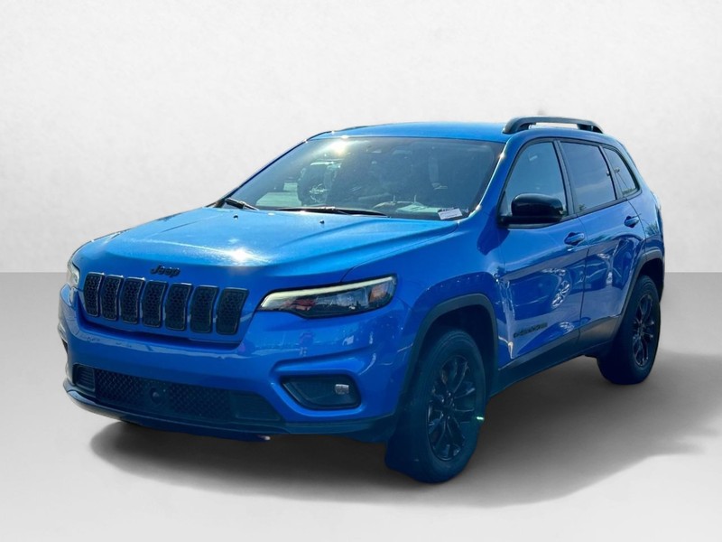 2023 Jeep Cherokee 4WD Altitude Lux 5