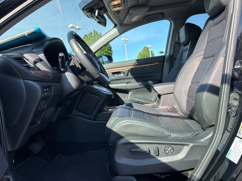 2022 Honda CR-V Hybrid Touring 9