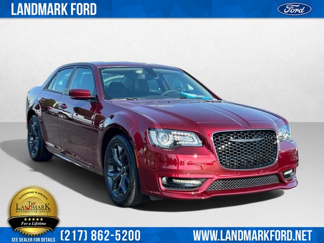 Chrysler 300 Touring L - Springfield IL