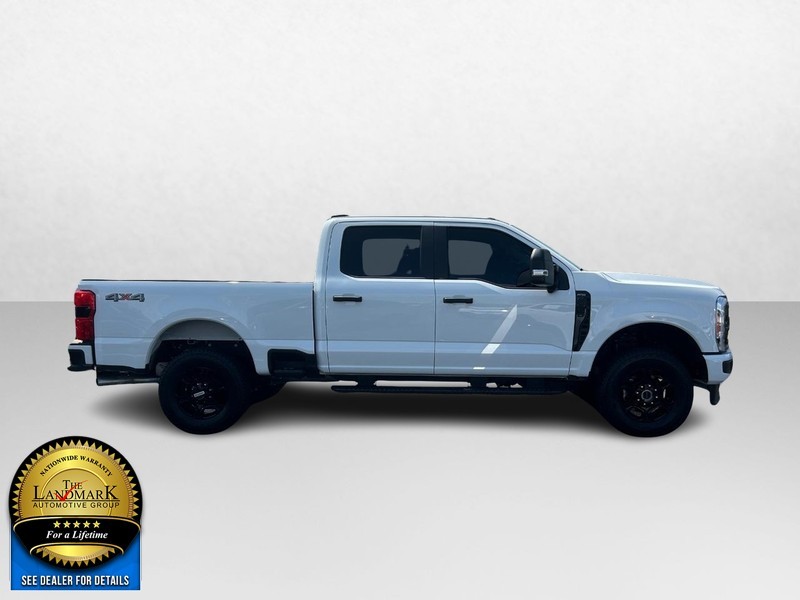 2023 Ford Super Duty F-250 SRW 4WD XL Crew Cab 2