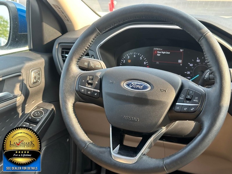 2020 Ford Escape SEL 12